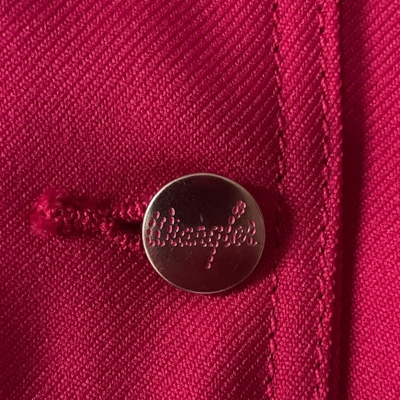 NWT Wrangler Women's Barbie Vibrant Pink Fringe Jean Jacket - Picture 3 of 6